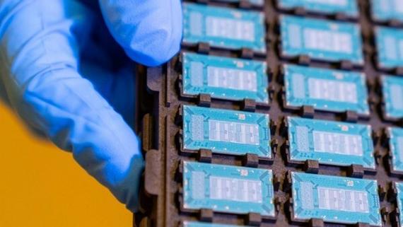 英特爾宣布fpga業務獨立更新產品路線圖信息